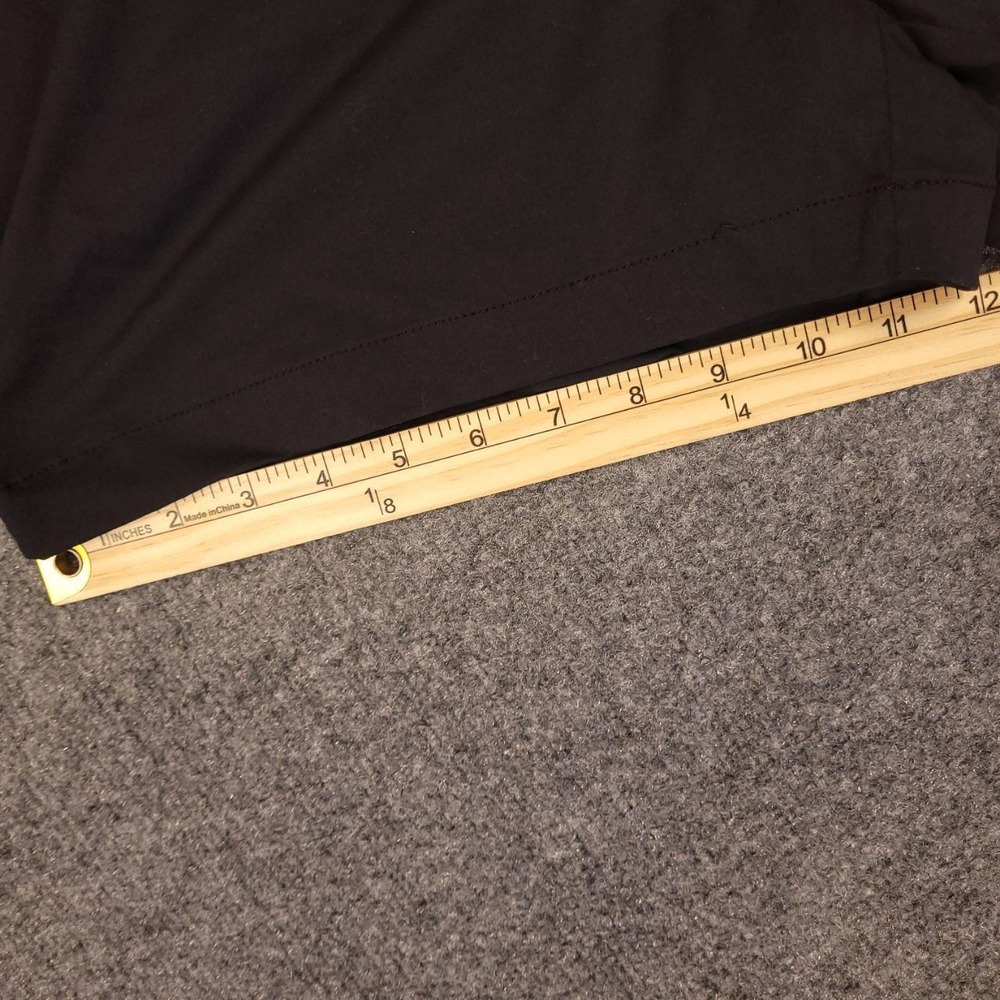 Southern Tide Size 10 black shorts with pockets Performance - Picture 6 of 8